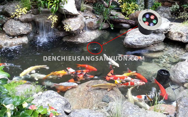 den-led-am-nuoc-gan-am-ho