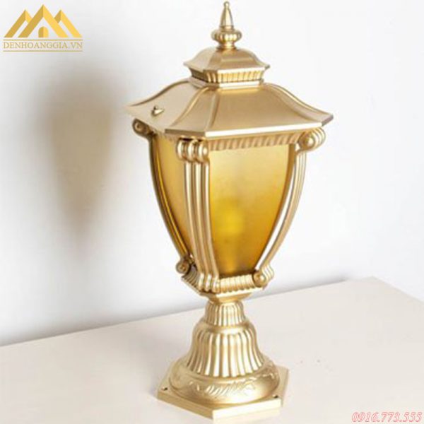 Đèn trụ cổng bằng đồng sang trọng - đẳng cấp Đèn trụ cổng bằng đồng sang trọng - đẳng cấp